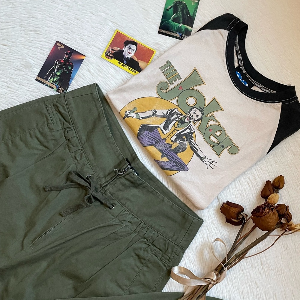 Y2k JUNKFOOD The Joker Raglan baseball tee - Picture 10 of 17